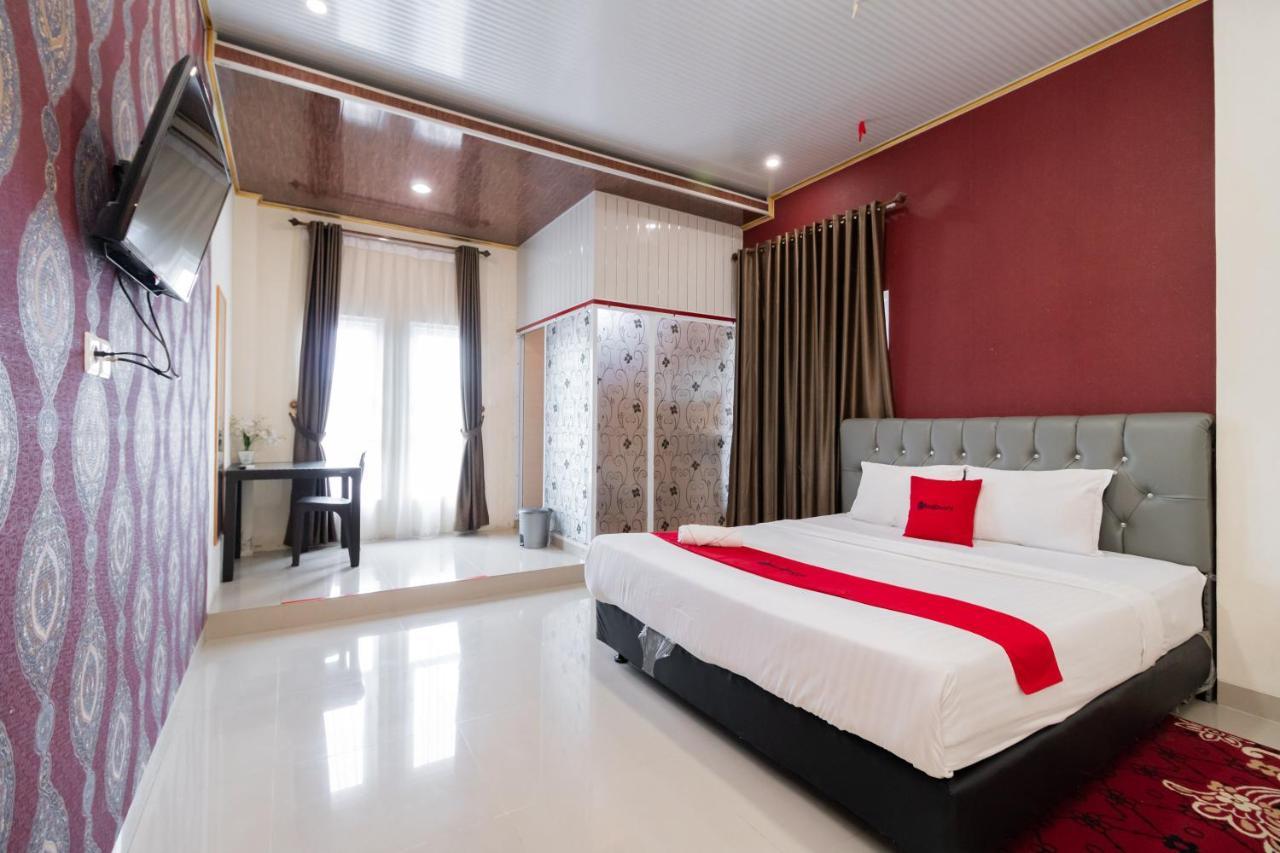Reddoorz Syariah Near Minangkabau International Aiport Hotel Padang  Exterior photo
