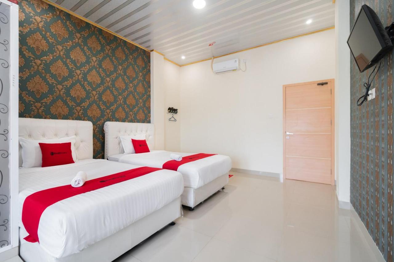 Reddoorz Syariah Near Minangkabau International Aiport Hotel Padang  Exterior photo