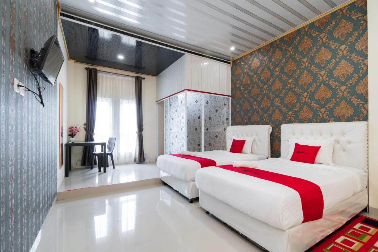 Reddoorz Syariah Near Minangkabau International Aiport Hotel Padang  Exterior photo